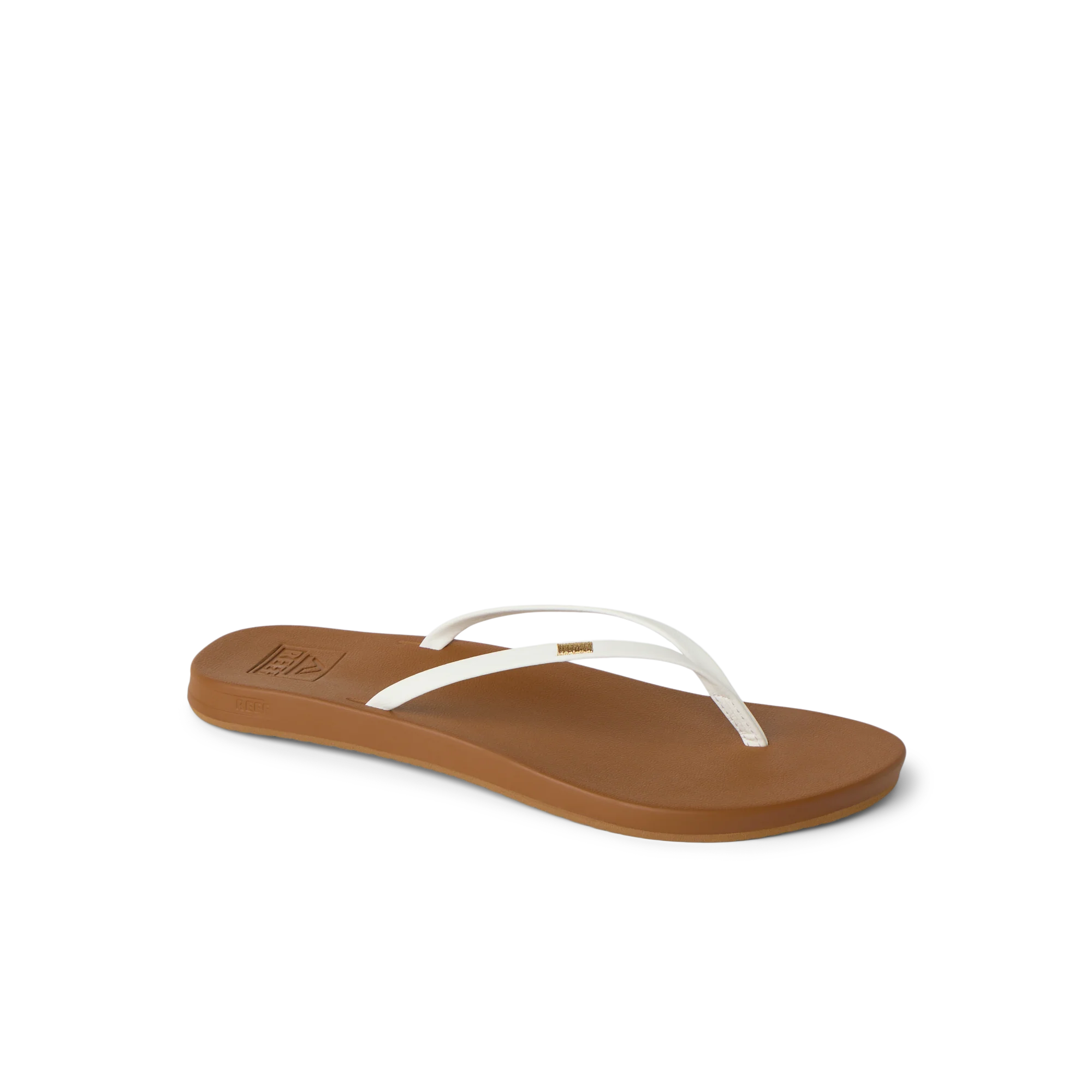 CI9857_CUSHION_SLIM_WHITE_TAN_MAIN_SHADOW.webp