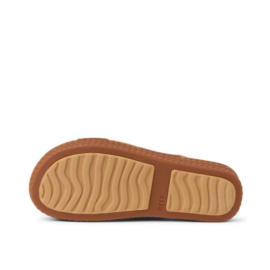 CJ0135_WATER_VISTA_BRUNETTE_O_SHADOW-900x900-c4cc11b.png