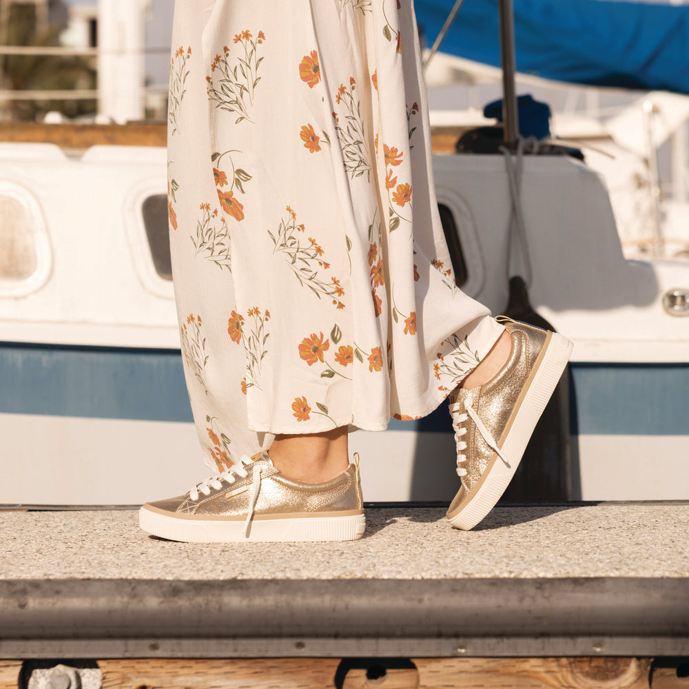 CJ5192_Lay_Day_Dawn_Champagne_FAHO23_108-2099x1400-479796b_1_1.jpg