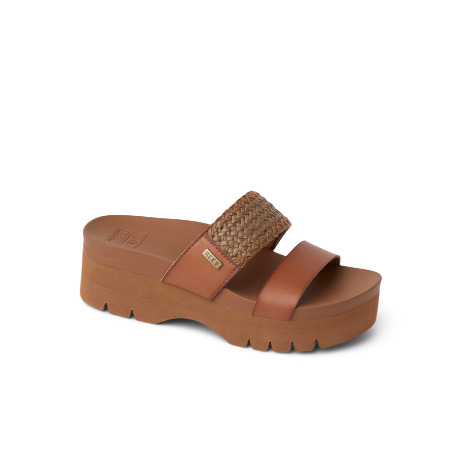 CJ5801_CUSHION_VISTA_HIGHER_ESPRESSO_RAFFIA_MAIN_SHADOW-900x900-c4cc11b.png