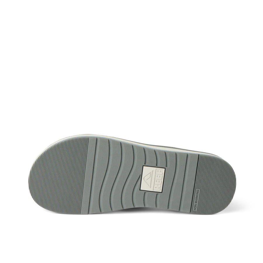 CJ6244_OJAI_CLASSIC_GREY_SUEDE_O_shadow-900x900-c4cc11b.webp