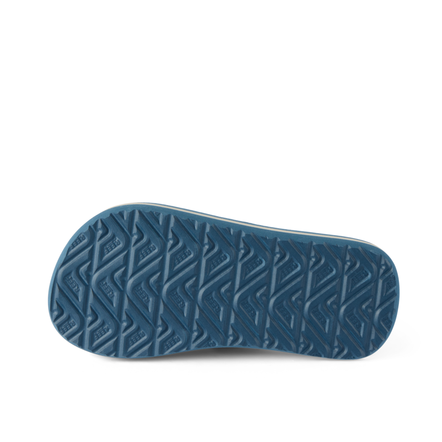 CJ6622_LITTLE_AHI_BLUE_TAN_PALM_O_shadow-900x900-c4cc11b.png