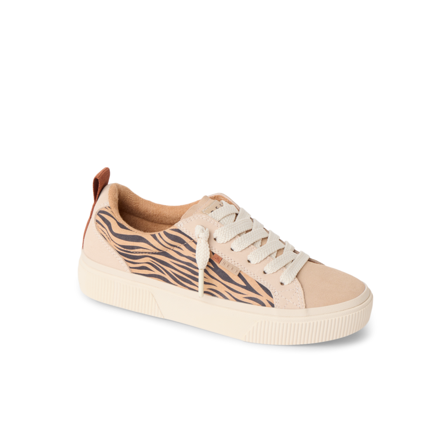 CJ7215_LAY_DAY_DAWN_TIGER_SUEDE_MAIN_SHADOW-900x900-c4cc11b-1.png