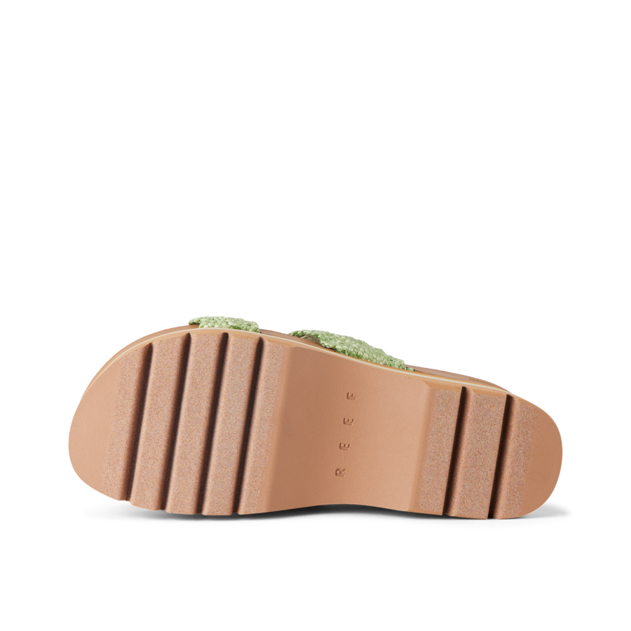 CJ7283_CUSHIONVISTAHIGHER_SCALOPGREEN_O-900x900-c4cc11b.png