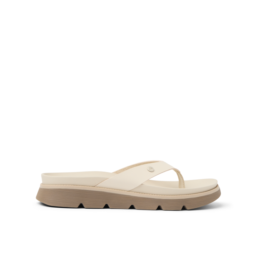 CJ7367_VISTA_LUXE_VIVIANAHH_OASIS_RS_SHADOW-900x900-c4cc11b.png