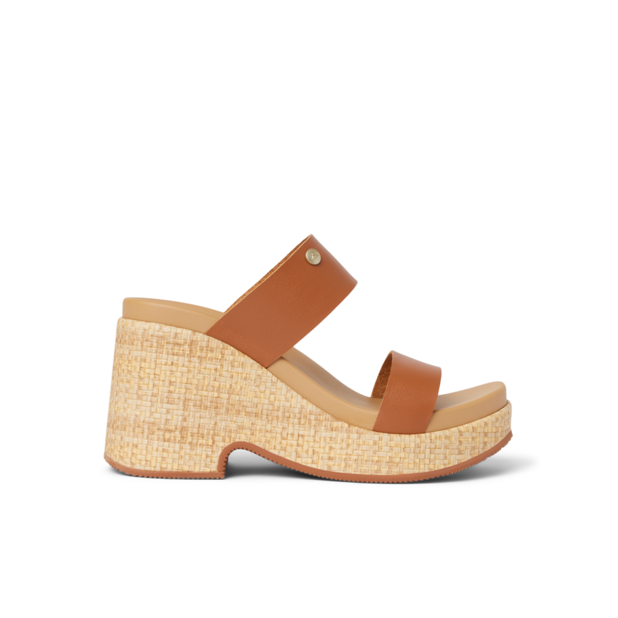 CJ7734_SUNSET_IBIZA_LEATHER_BROWN_RS-900x900-c4cc11b-1.png