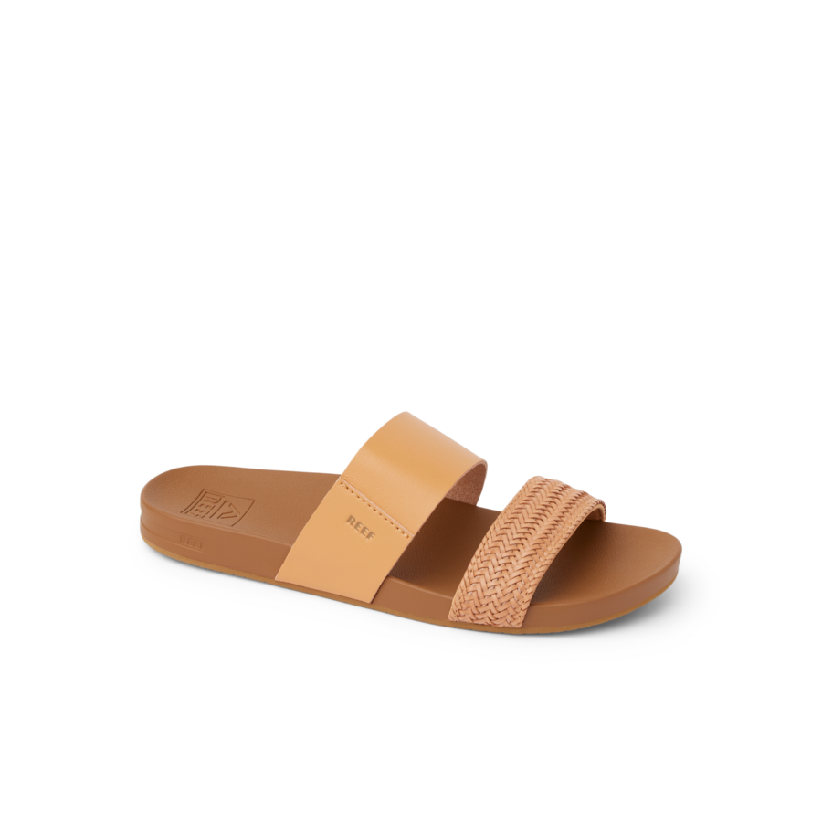 CJ8104_CUSHIONVISTA_NATURALBRAID_MAIN_SHADOW-900x900-c4cc11b.png