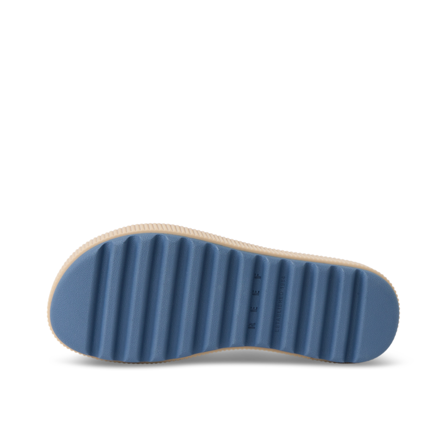 CJ8167_WATER_VISTA_HIGHER_INDIGO_TAN_O_SHADOW-900x900-c4cc11b.png