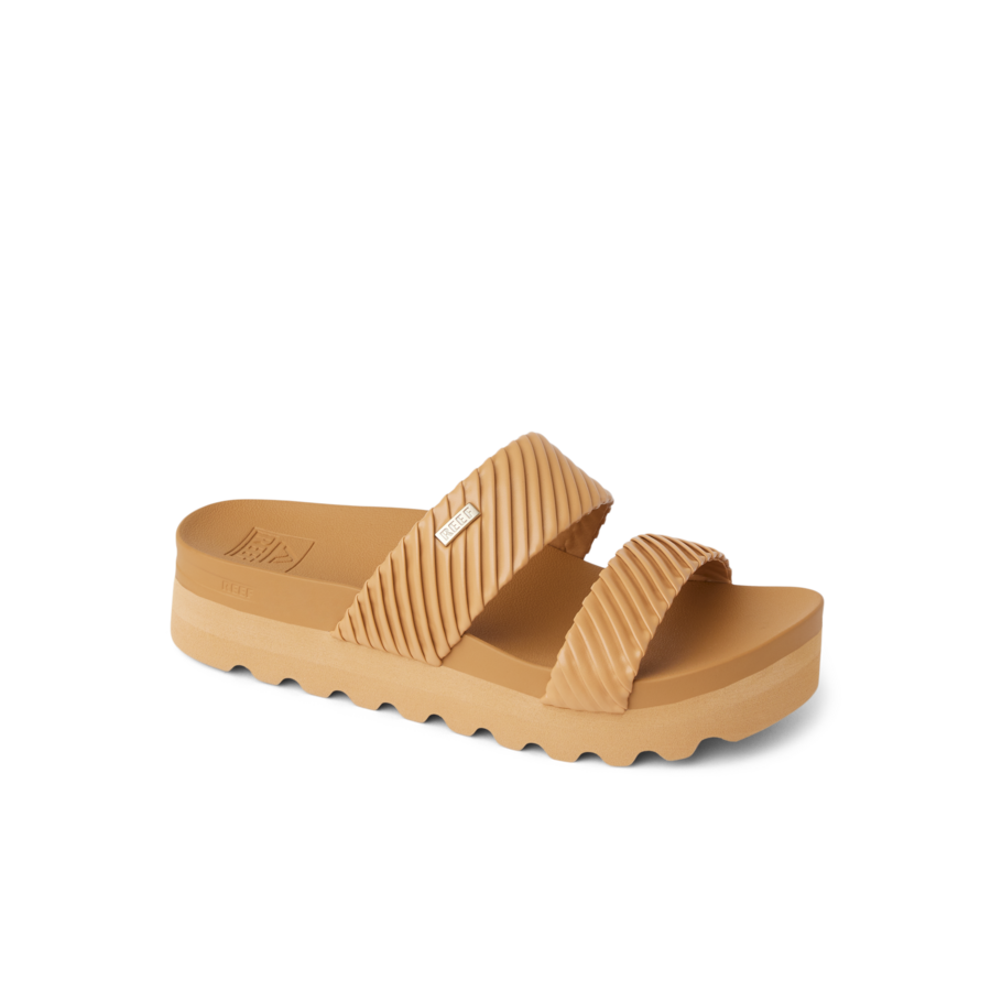 CJ8184_CUSHION_VISTA_HI_TAN_PUFFY_MAIN_SHADOW-900x900-c4cc11b.png