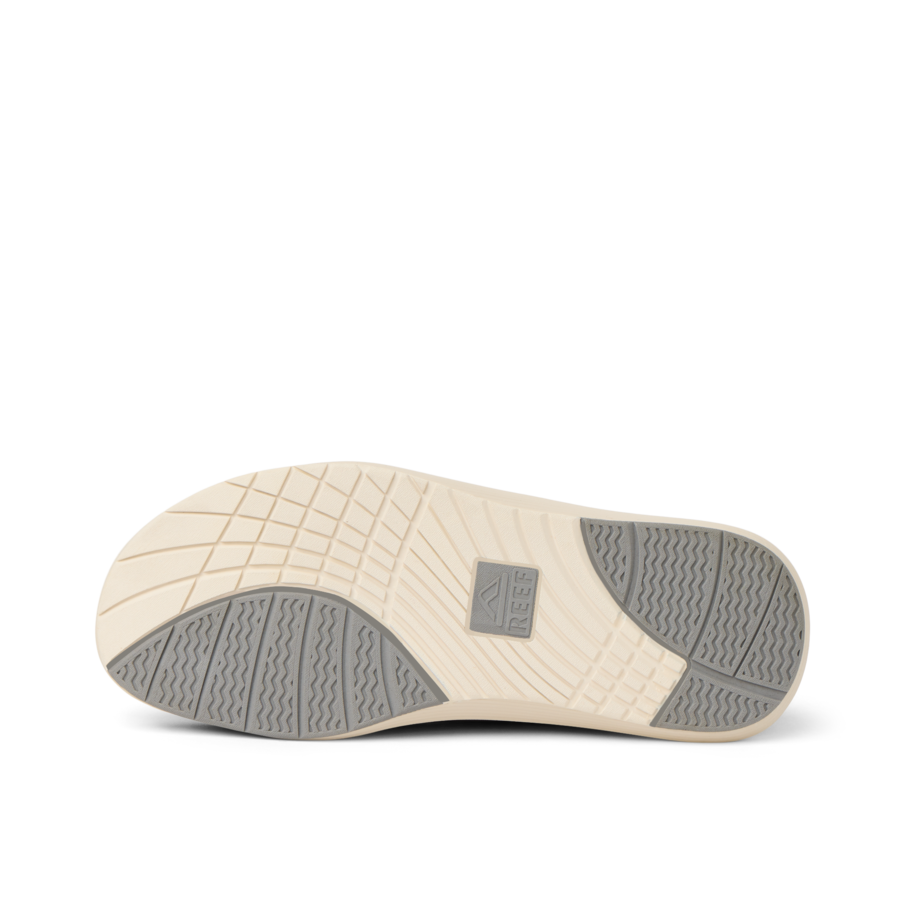 CJ8300_SCALLYWAG_KHAKI_O_SHADOW-900x900-c4cc11b.png