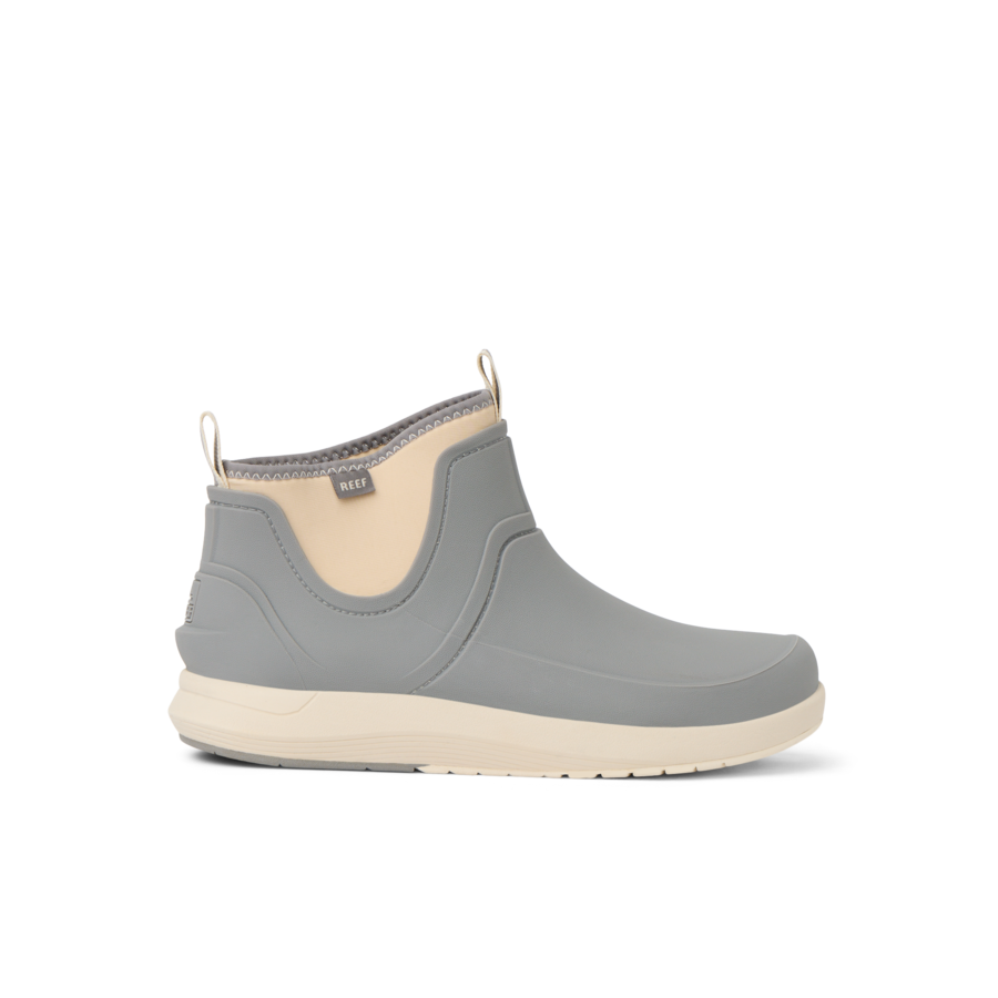 CJ8300_SCALLYWAG_KHAKI_RS_SHADOW-900x900-c4cc11b.png