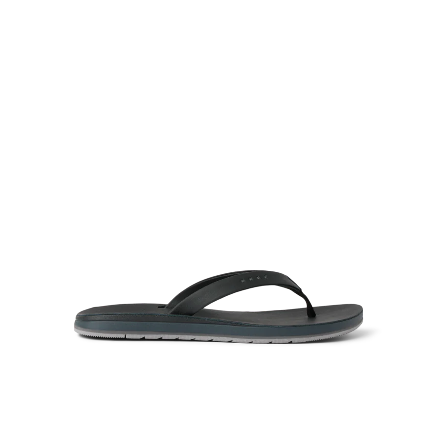 CJ8310_OJAI_CLASSIC_SLIM_BLACK_RS_SHADOW-900x900-c4cc11b.webp