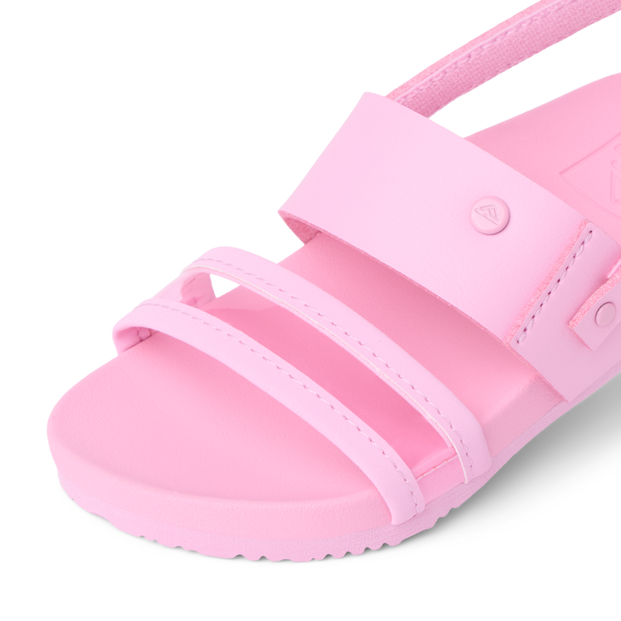 CJ8393_LITTLE_CUSHION_VISTA_JELLY_PINK_DTL1_SHADOW-900x900-c4cc11b.png