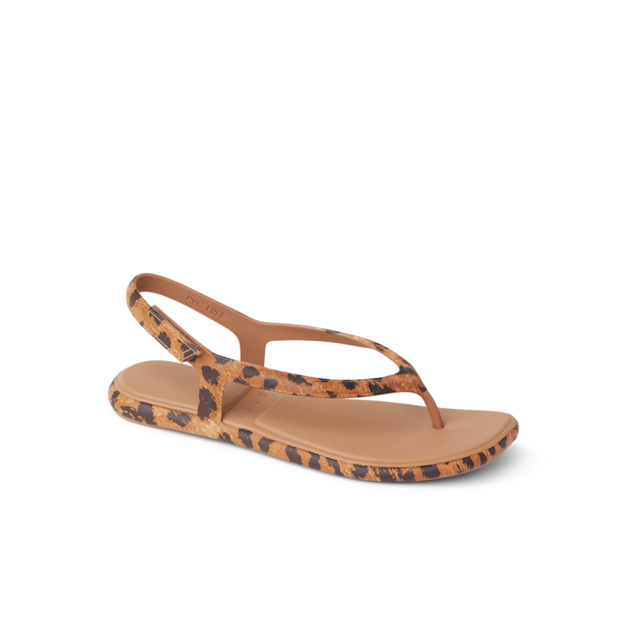 CJ8454_WATER_WILLOW_MAYA_LEOPARD_MAIN_SHADOW-900x900-c4cc11b.png