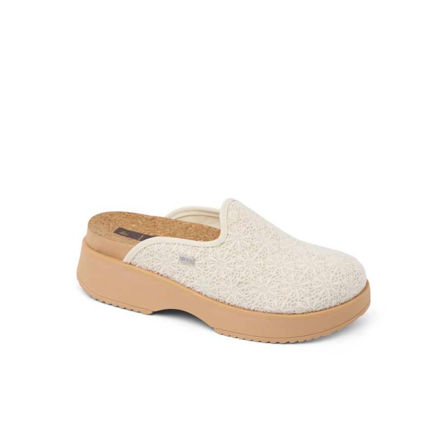 CJ8806_VISTA_SKYE_WHITE_LACE_MAIN_SHADOW-900x900-c4cc11b.png