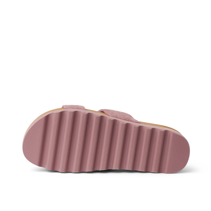 CJ8900_CUSHION_VISTA_HI_ROSE_SUEDE_O_SHADOW-900x900-c4cc11b.webp