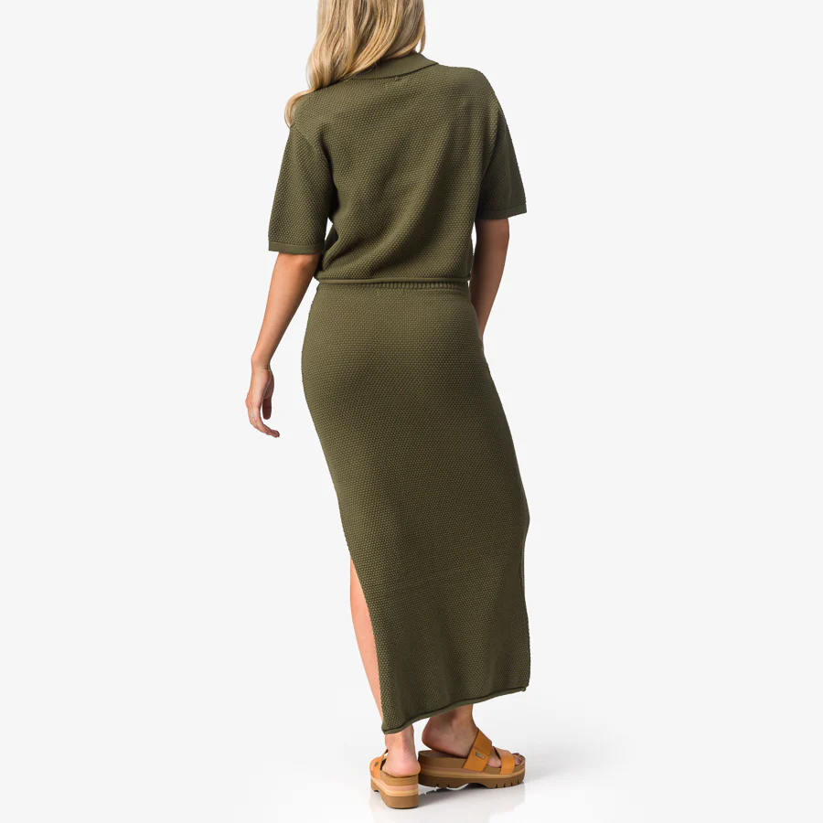 North_Sweater_Top_Olivine_3FWKJ1036LTOLV__3000-Edit-Edit.webp