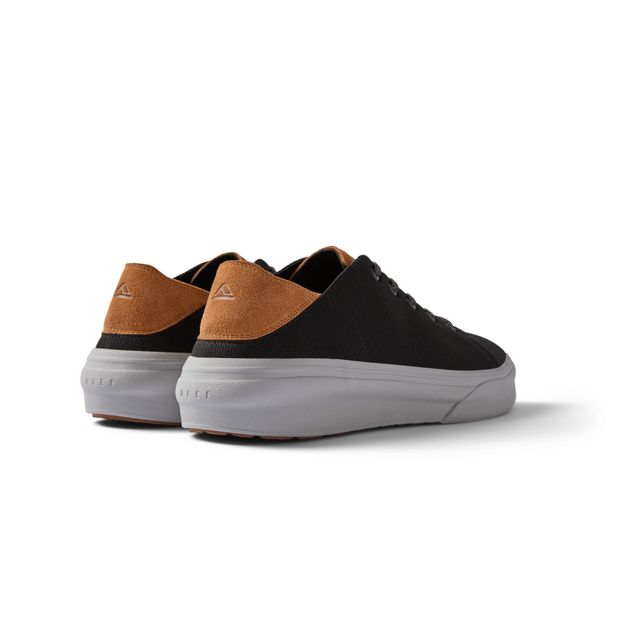 SWELLSOLE_ATLANTIC_BLACK_TAN_CJ9376_17209_WB_1_-900x900-c4cc11b.png
