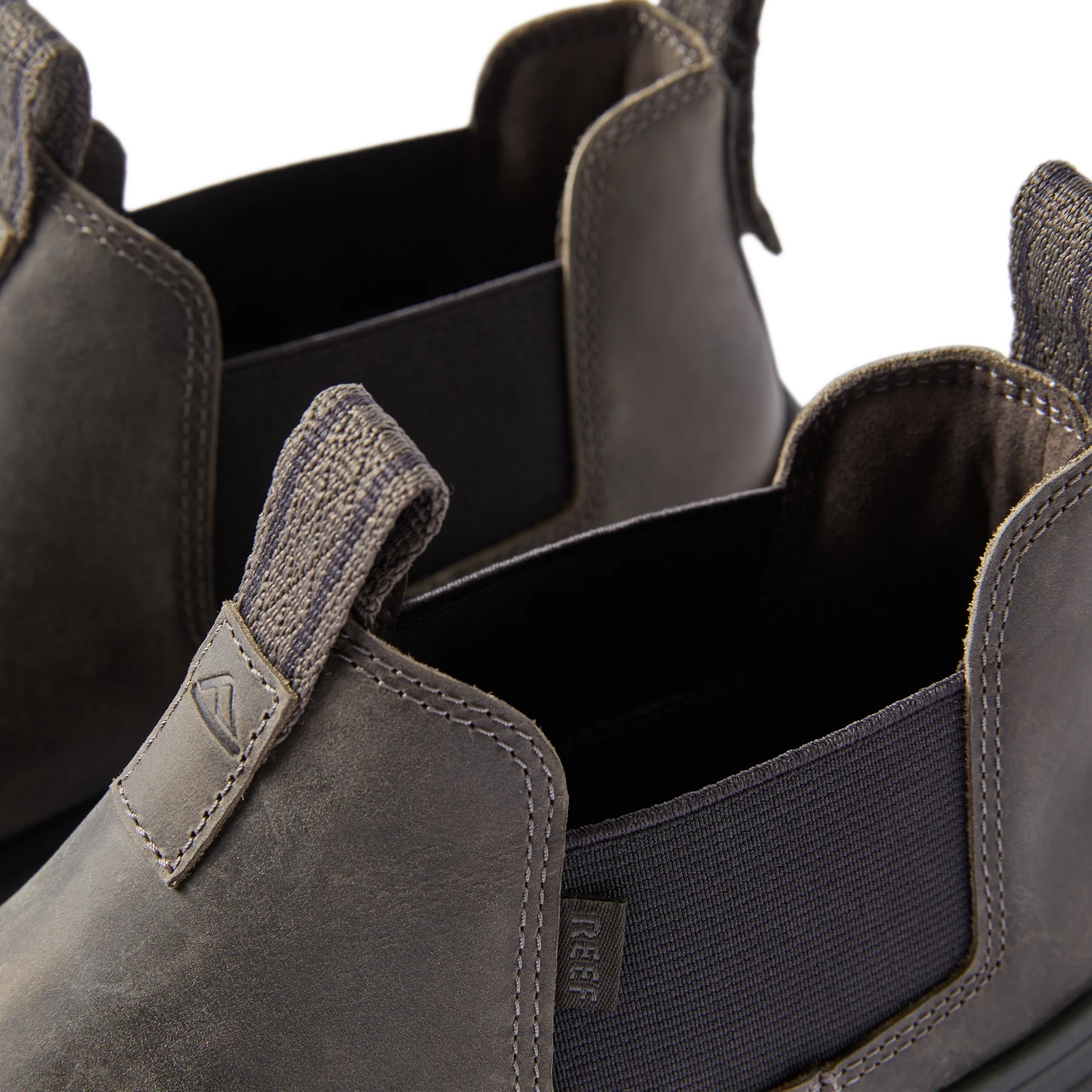 SWELLSOLE_EVO_BLACK_CJ9825_18608_WB-2000x2000-064a3d6.webp