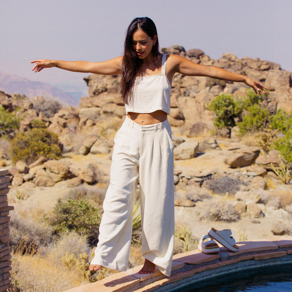 Tori_Linen_Tank_Almond_Milk_3FWWT1028ALM_Tori_Linen_Pant_3FWWP1005ALM-1000x1500-b82e9bb_1.jpg