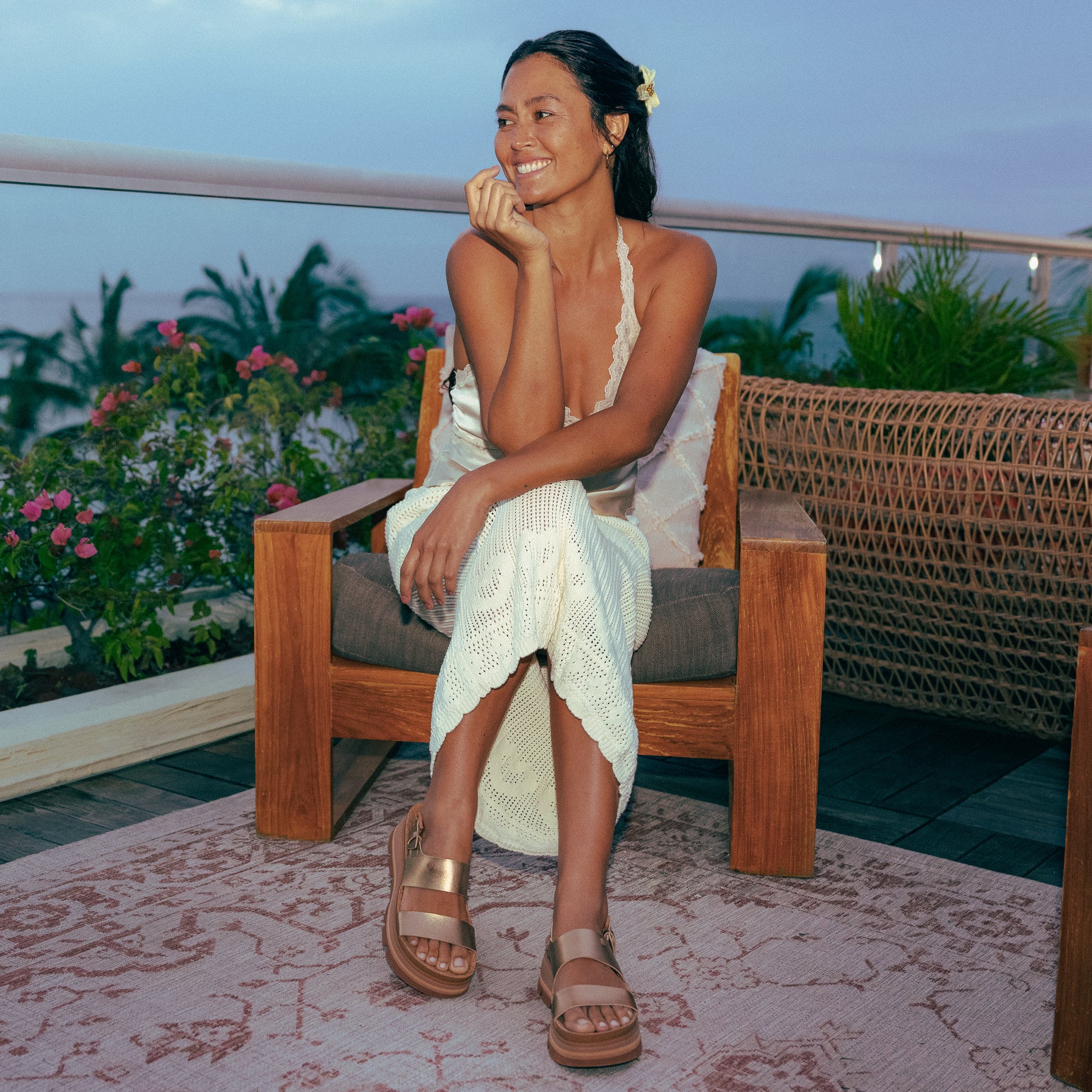 Vista_Luxe_Liah_Sunset_Bronze_CJ8600-01-2-3000x2000-111bcae_1.jpg